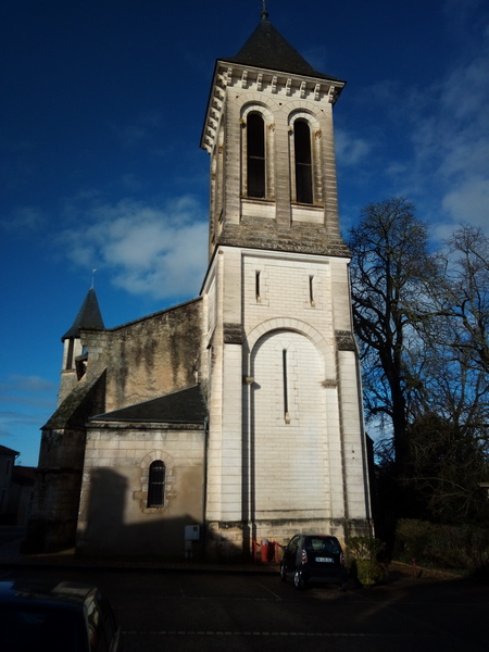 eglise-place-mairie-1 Présentation